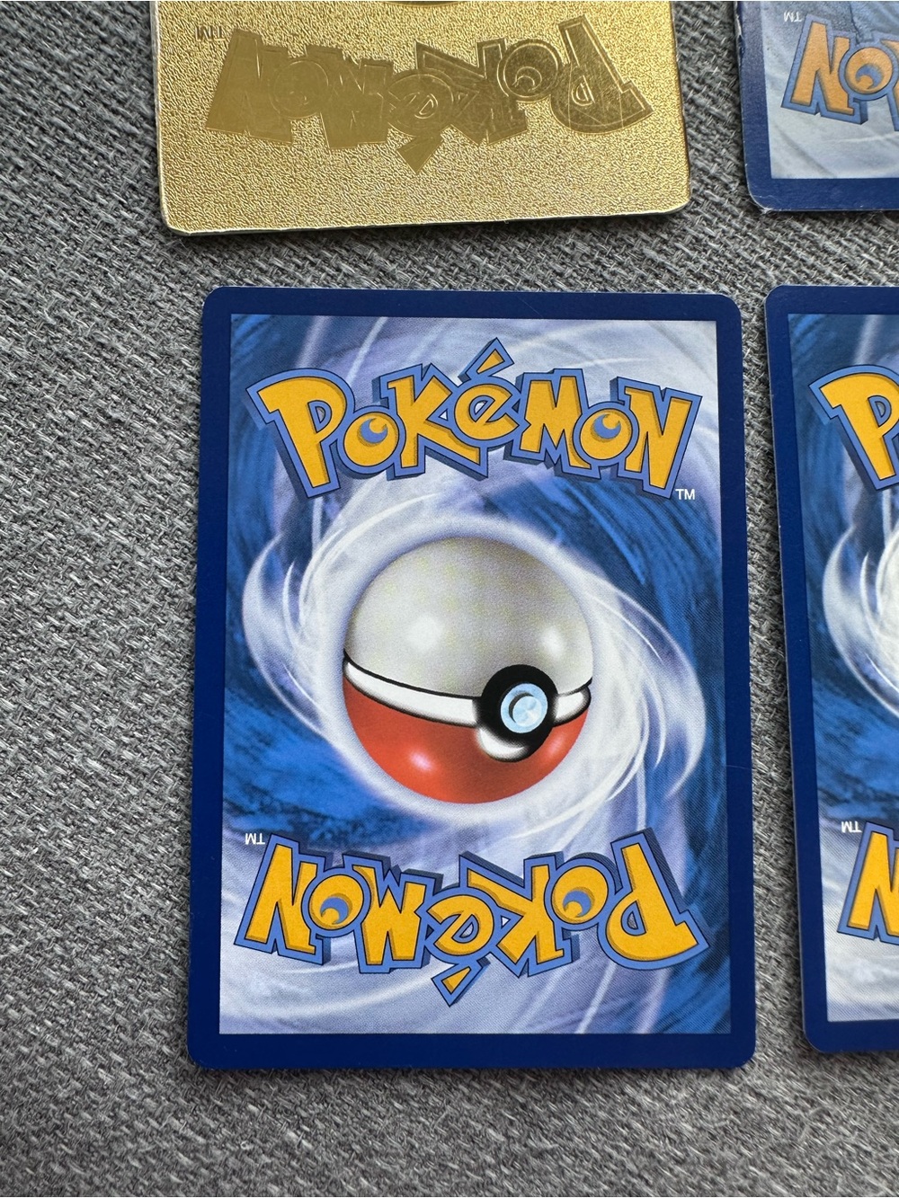 Pokemon Trading Card Lot - Gold Flareon V, Yellow Pikachu, Blue Latias - Picture 14 of 16